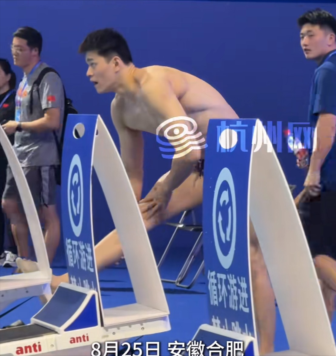那个男人回来了！孙杨一复出就火力全开，四种成绩都亮眼。
1. 要是孙杨拿下金牌，