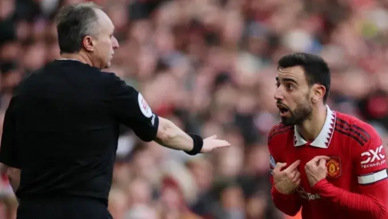 太丢人了！随着曼联0-2狼队，你不得不承认的3大事实

1.换帅也无法拯救曼联，