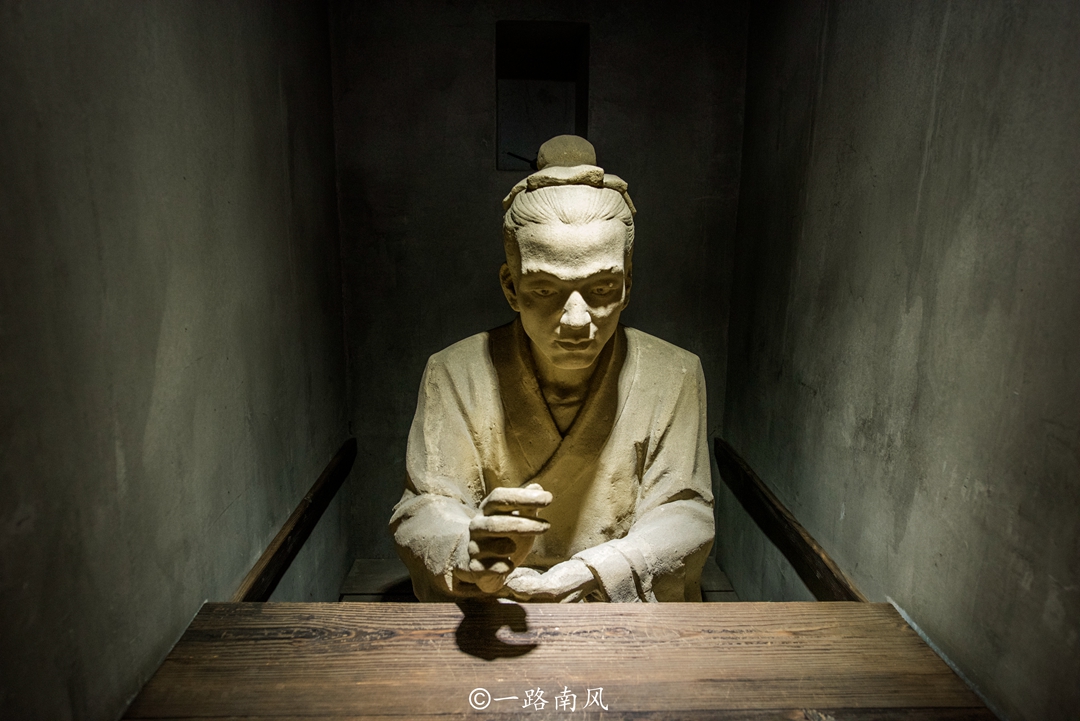 实拍古代中国最顶尖的学校，地位超过现在的清华北大，培育了大量人才