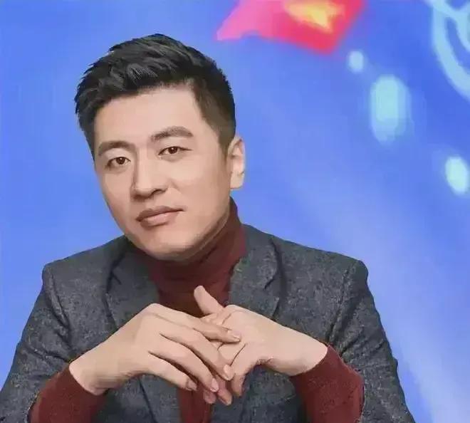 一个家庭要往上走，
1、第一：要有父亲。
2、第二：要有母亲。
3、第三：要有相