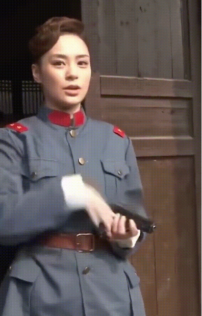 咱来唠唠阿娇啊，她唱歌那实力大家都有数，嗓音独特，唱起情歌来特别能打动人心，在乐