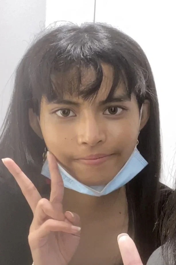 长着一个男相
从小时候就常常被别人让成男孩子 尤其小时候还剃了寸头（不知道怎么想