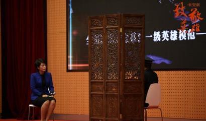 国家安全部是国内最神秘的情报机构，工作人员必须隐姓埋名，行走在黑暗里，然而，有一