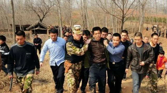 从“邻居”到“绑匪”：“3・12”案的惊人反转
