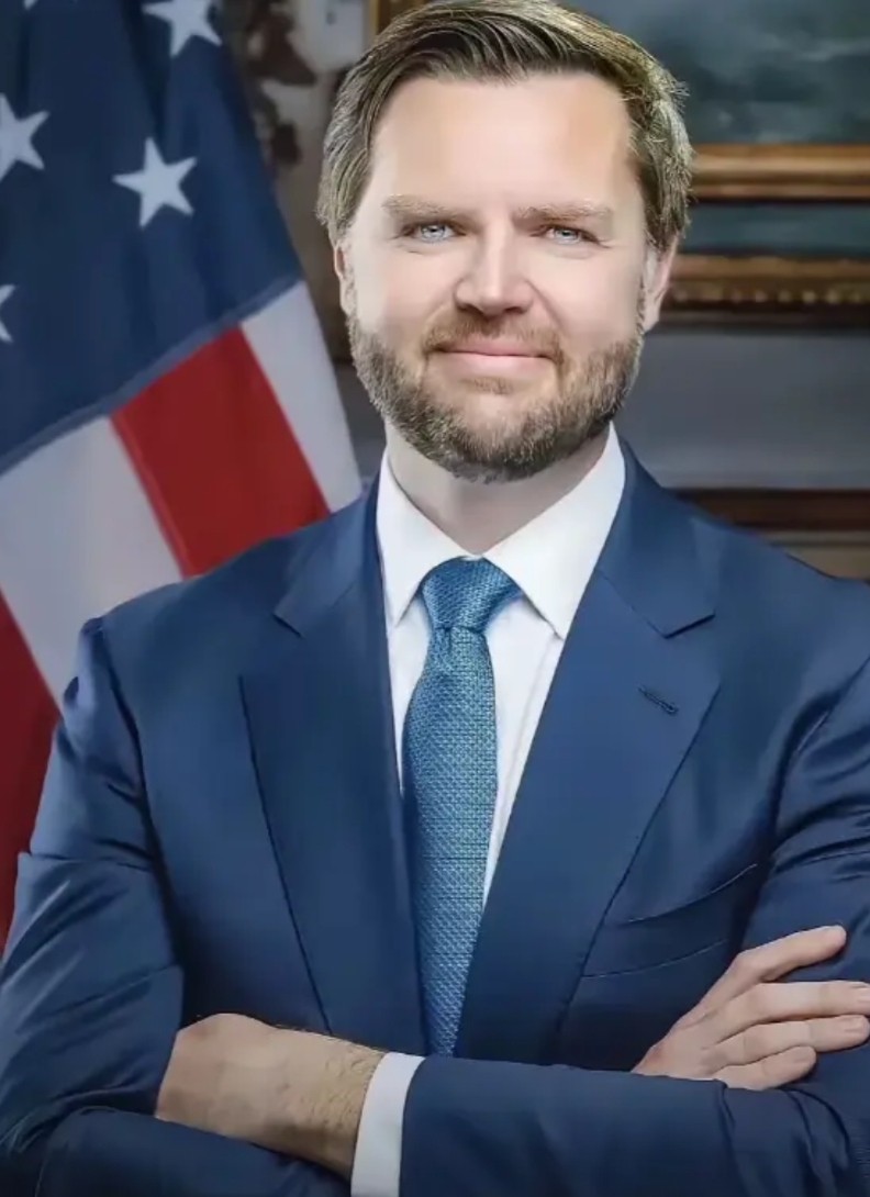 好气啊！万斯这番侮辱性的讲话之后，引起了美国社会的广泛反响。美国的一位女发言人立