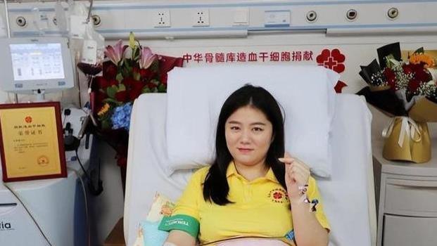 07年，21岁女孩为35岁男子捐骨髓，怀孕期间患者再登门：堕胎救我
