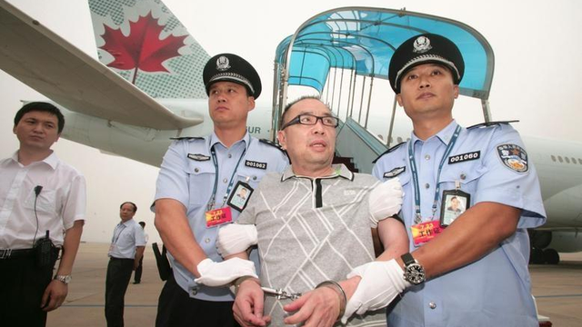 一百万一夜?赖兴昌揭露两人真实关系,歌唱家董文华又为何退圈(赖兴国履历)-第13张图片-九妖电影 一百万一夜?赖兴昌揭露两人真实关系,歌唱家董文华又为何退圈(赖兴国履历)-第13张图片-九妖电影