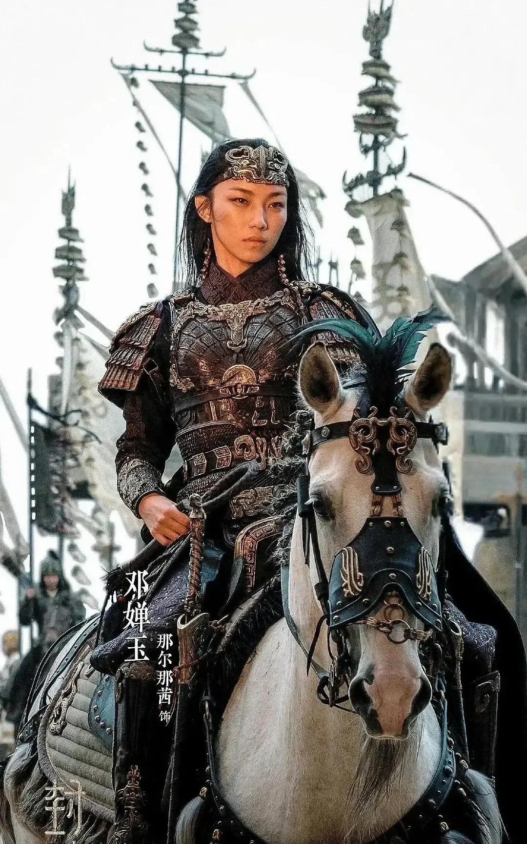 《封神2》能??，邓婵玉会红。但那尔那茜是真的没机会了。她这个型只适合在某一个特