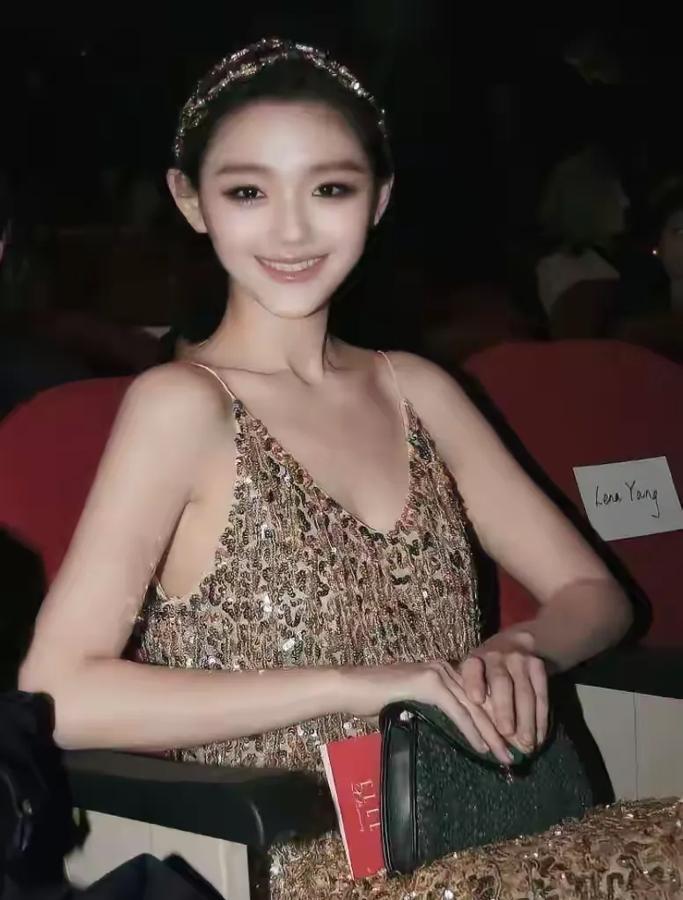 大S真是太执拗了，竟然要和S妈打官司！

大S生前因为S妈不肯拿她存放在S妈那的
