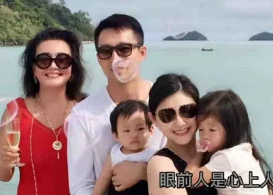 发现有些人脑袋里的沟壑真的是比正常人少很多，大S在日本身亡，居然一堆脑残跑出来骂