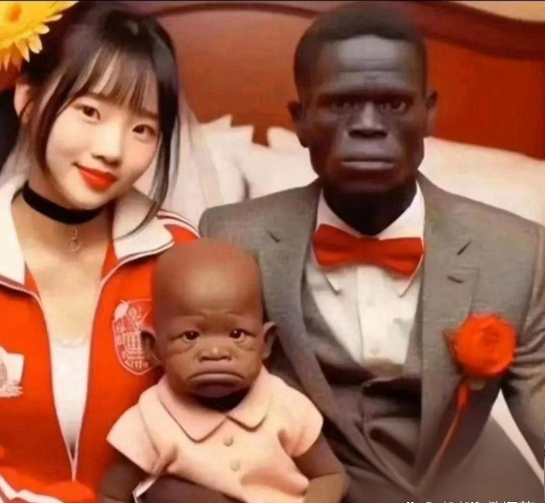 看这照片里的黑人小伙，之前在中国留学，后来和我们中国姑娘相恋，结成夫妻，婚后回非