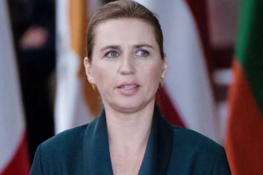 真是极度无耻！

丹麦女首相弗雷泽里克森近日表示，格陵兰岛是丹麦不可分割的一部分