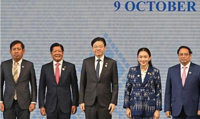 东盟和中国要面对面谈南海问题了，这事儿最近在东南亚可真热闹。几个月来，中国船只跟