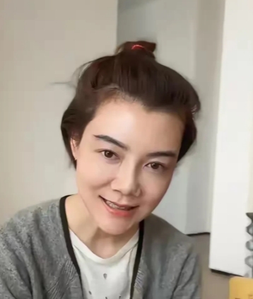 天呐，她怎么大变样？，都快认不出来了，她曾经演过，大男当婚，你知道她是谁了吗？