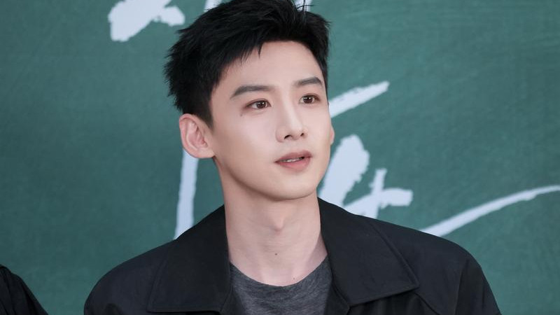 白敬亭小号为《难哄》改名：角色人设延伸创新