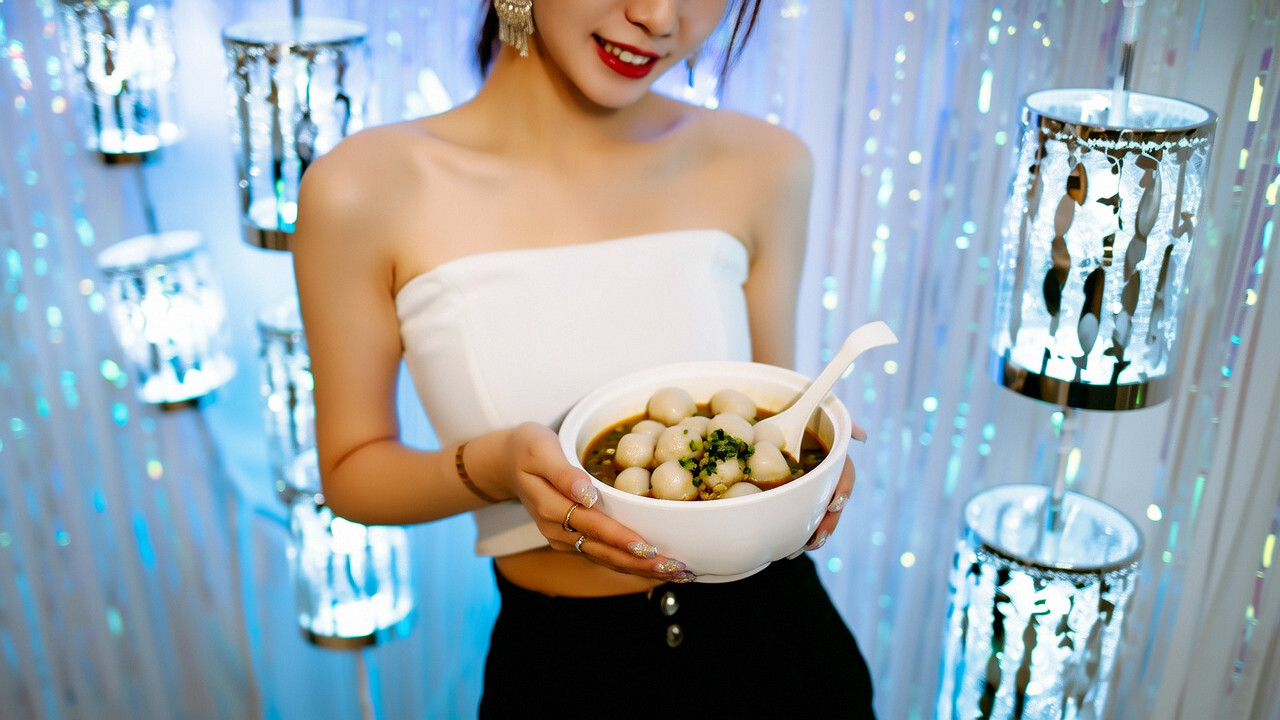 当代青年过元宵的硬核姿势