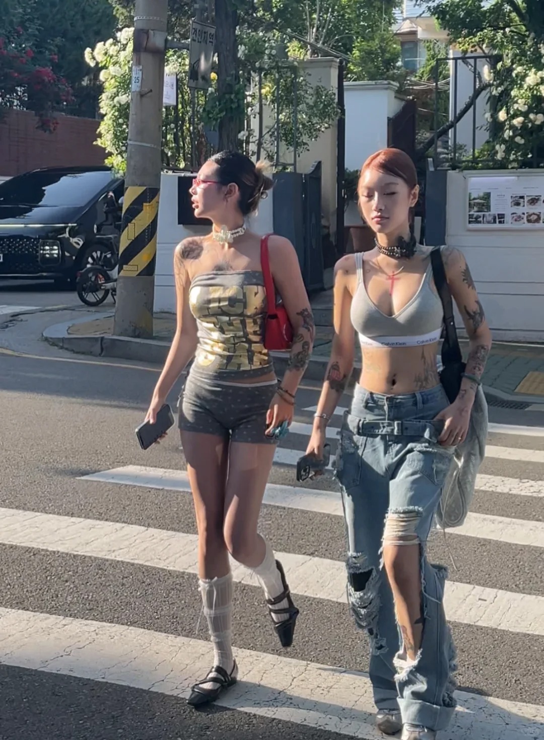 和双胞胎姐姐的汉南洞date日
好多人啊