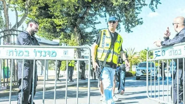 内塔尼亚胡遇袭，24小时内，哈马斯冒死伏击，终于为辛瓦尔报仇！