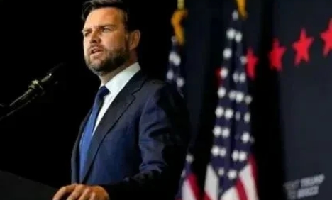 美国副总统杰·迪·万斯否认美国曾讨论在与莫斯科和谈失败时向乌克兰派兵，是“《华尔