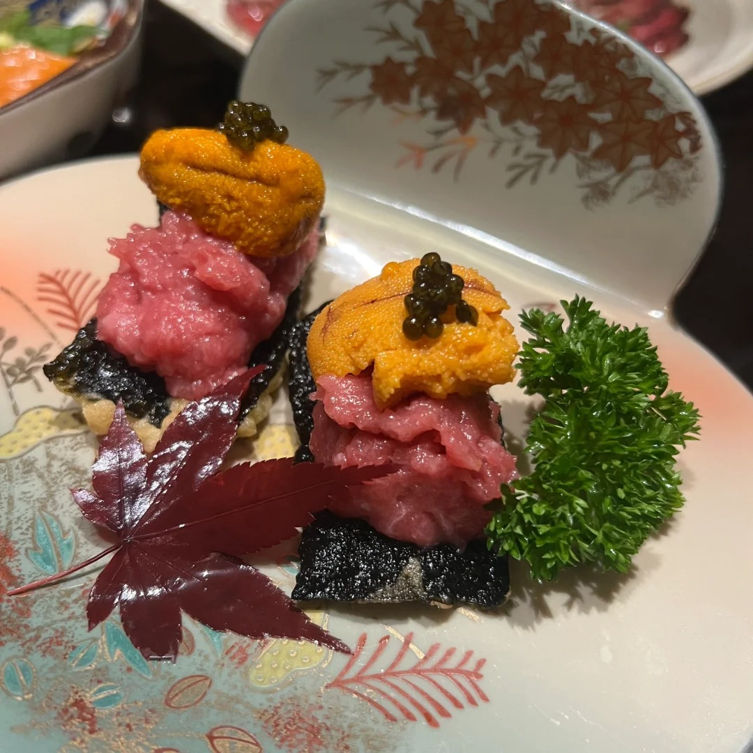 乖巧吃个日料