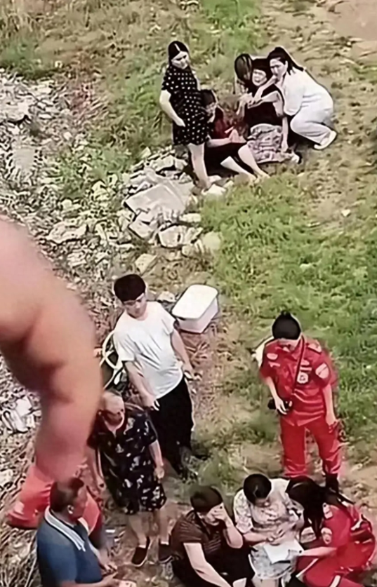 痛心！越闹越大！四个小孩全部遇难！再次提醒：不要去，不要去

在屯昌县坡心镇的高