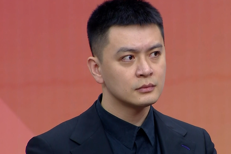 杨鸣终于开口谈郭艾伦了