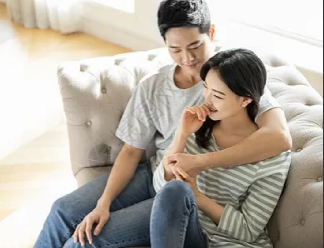 这就是同居不领证的下场！贵州，女子跟男子同居生活十几年，并生下一个女儿，但他们一