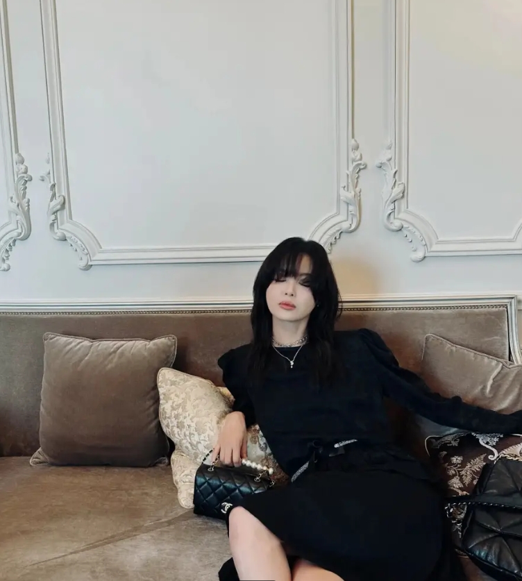 辛芷蕾气场强大宛若女大佬