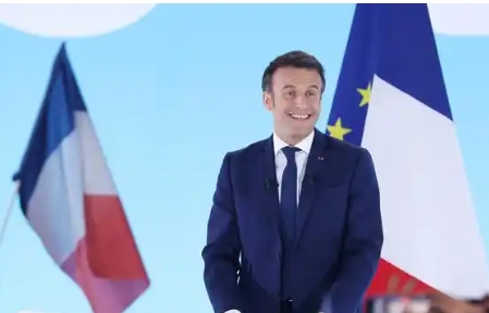法国总统马克龙称，特朗普重返白宫是一场“电击”，这迫使欧洲应该照顾自己的未来和乌