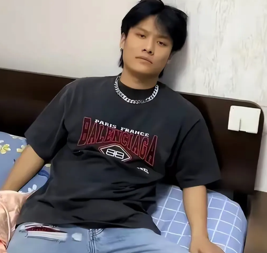 三只羊再次暴雷，热销5000万的月饼被曝是假货，随着事件多次登上热搜，有七点没想