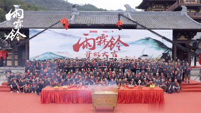正午阳光又一部好剧来袭,冲着杨洋来的,我却被白衣男二惊艳了(正午阳光爆款剧)-第5张图片-九妖电影 正午阳光又一部好剧来袭,冲着杨洋来的,我却被白衣男二惊艳了(正午阳光爆款剧)-第5张图片-九妖电影