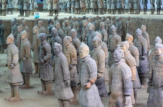 兵马俑没记载 可能是当时不稀奇

                       