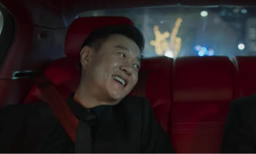 《城中之城》配角冯嘉怡演技精湛，曾出演多部热播剧，虽是富家子弟且资源好，但始终坚