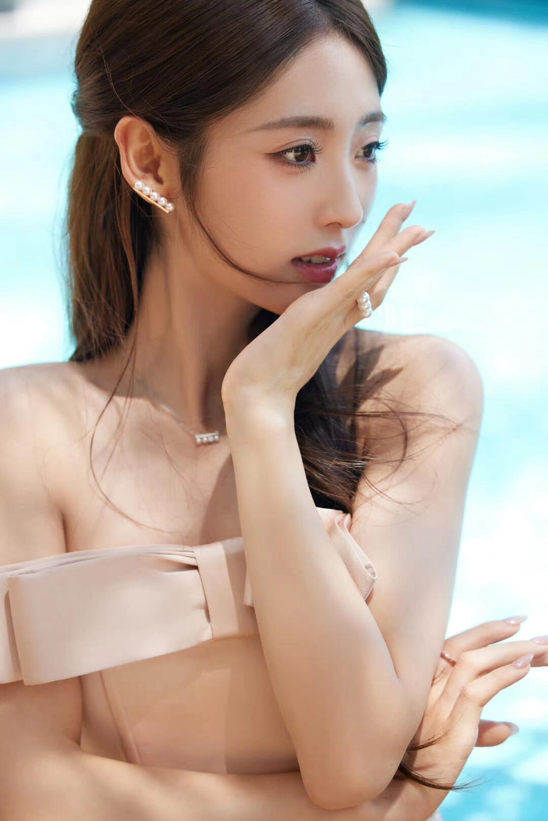 泳装写真，清凉一夏|邢菲