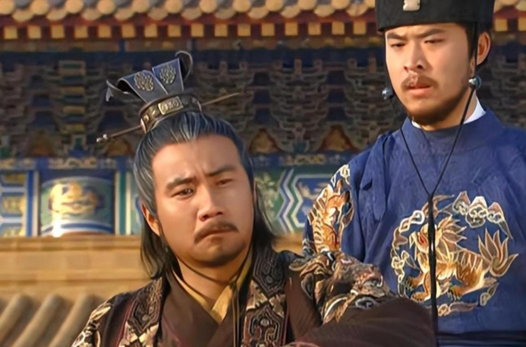 一日，朱元璋神情而又严肃地对二虎说：“你随朕二十余载，知晓太多机密了，现在就去坐