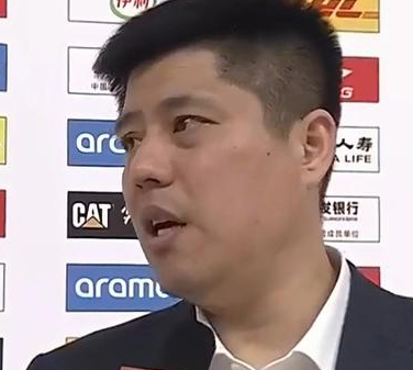 山西男篮主教练潘江谈球队轻取同曦，他表示：这场我们对利夫的限制还是不错，但是对林