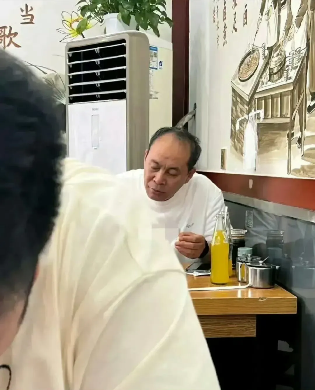 用一句话，来证明你认识他