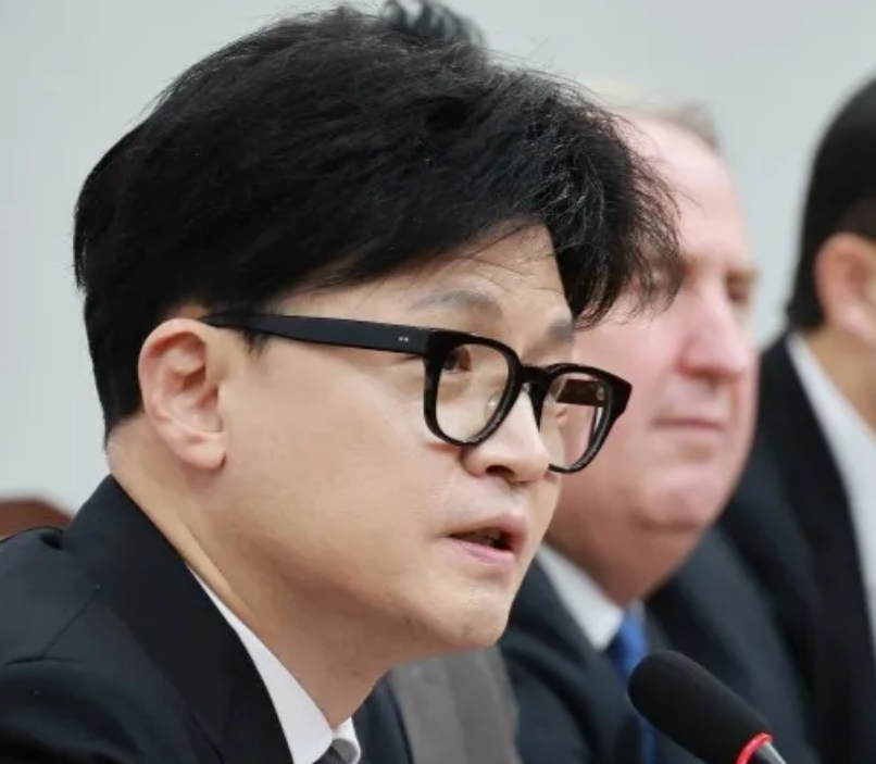 这个男人将是送尹锡悦下地狱的刽子手
