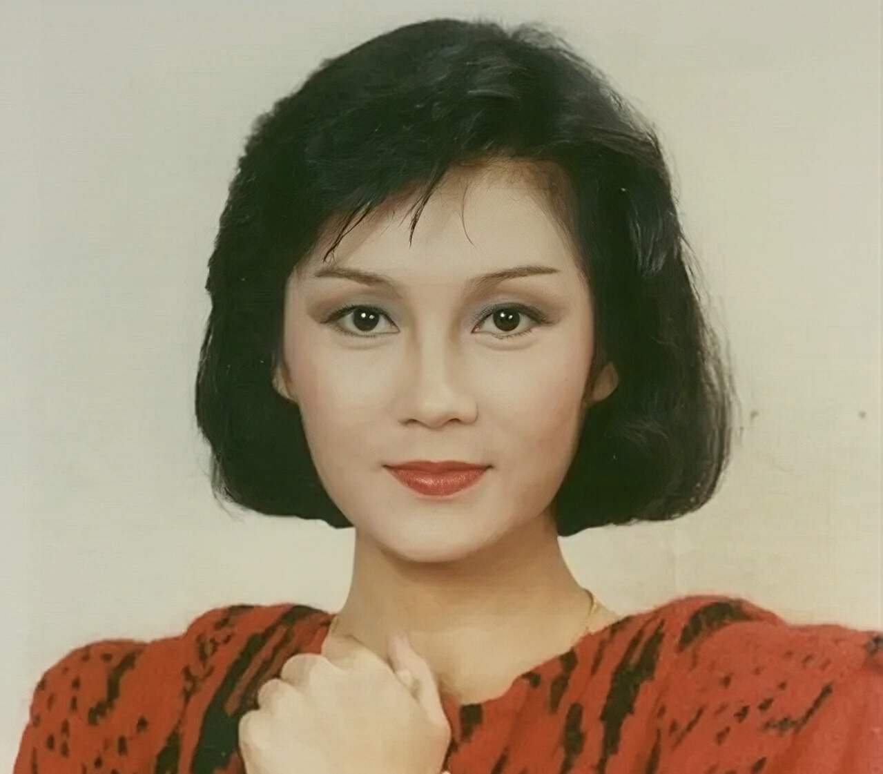 噩耗！香港老牌女星病逝，享年69岁，无子人生见证真爱永恒（香港女老演员名单已逝）-第2张图片-九妖电影
