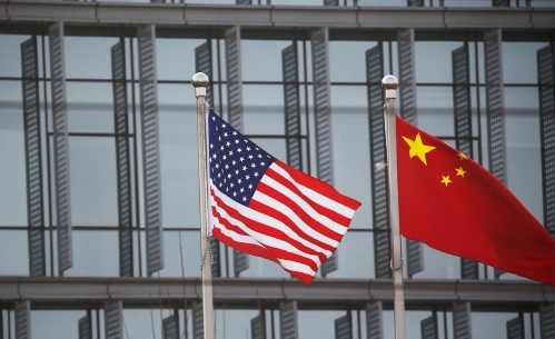 王毅外长隔空回应特朗普！在特朗普表示，中美联手可以解决一切问题问题之后，王毅外长