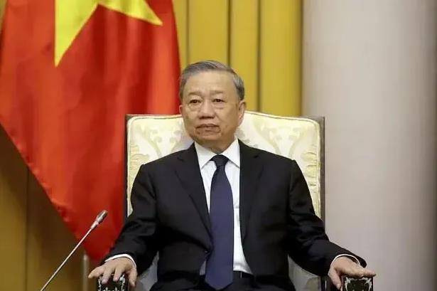 越南书记苏林最后时刻还是选择倒向美国，越南没有确认成为金砖国家组织伙伴国。

越