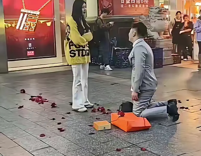 当一个男人活成这样，他就一无所有了。
