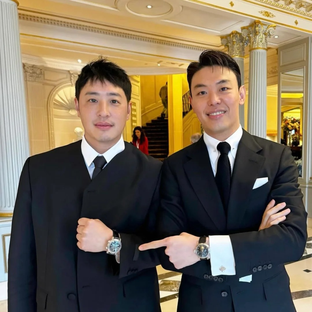 两只表五千万，潘玮柏和他朋友的百达翡丽
潘玮柏昨天晒出了自己参加百达翡丽年度收藏
