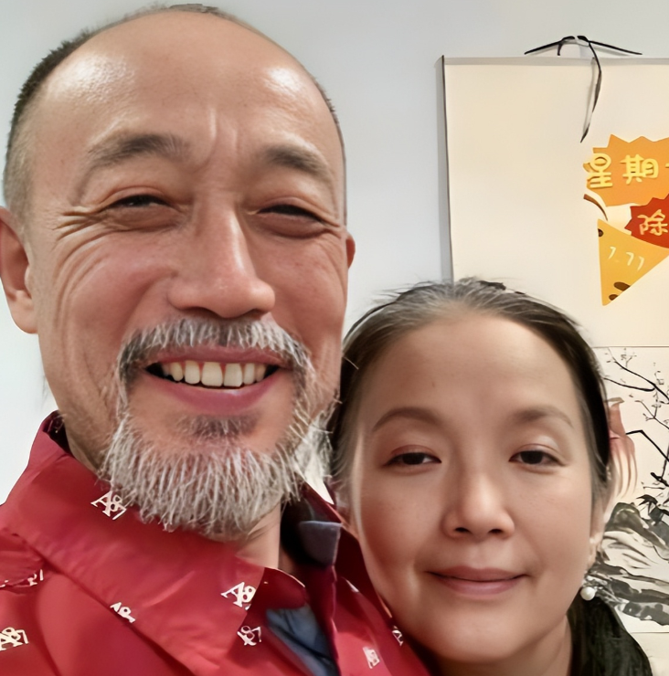 2024年11月26日，孙海英在社交平台再度发文称：我们移民美国，并不是不爱国，