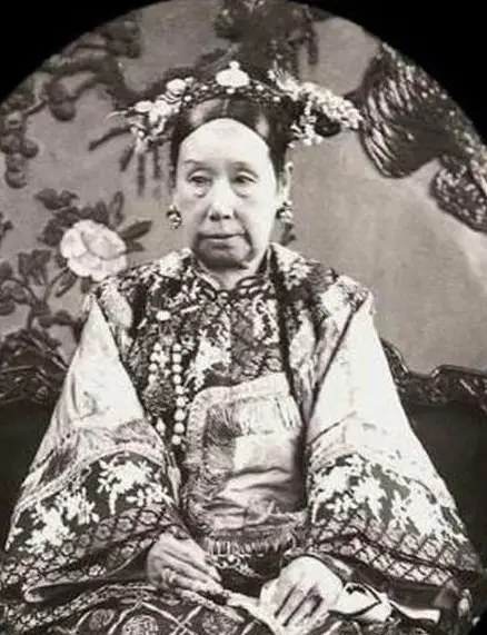 慈禧太后掌权对中国历史产生了哪些影响