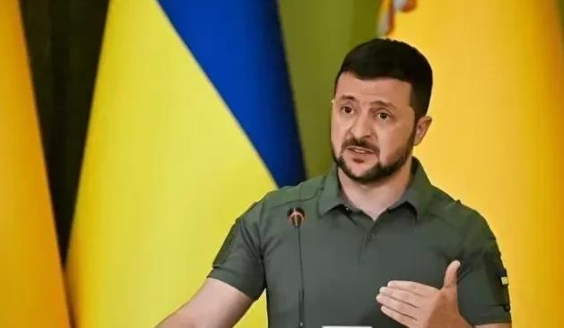 
重磅消息！俄乌冲突迎来倒计时，泽连斯基声称：希望尽快结束冲突，以免更多的人失去