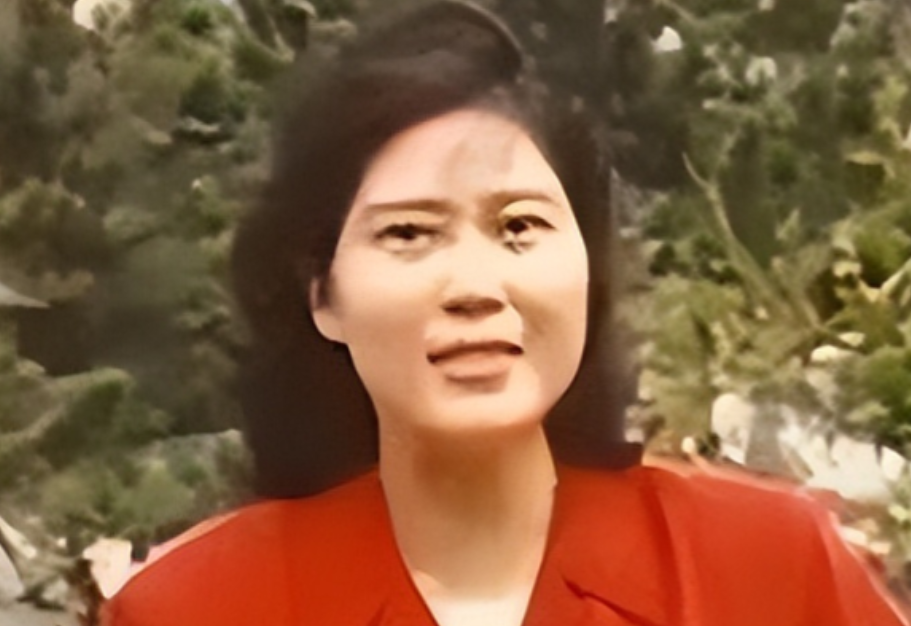 谁能想到母亲为了房产牺牲自己女儿！2000年，江苏南通，一女子远嫁到日本，在国内