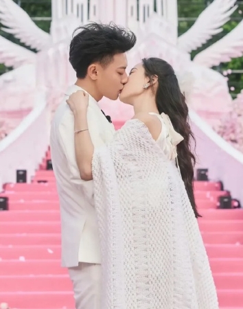 黄子韬曾发文想要龙凤胎