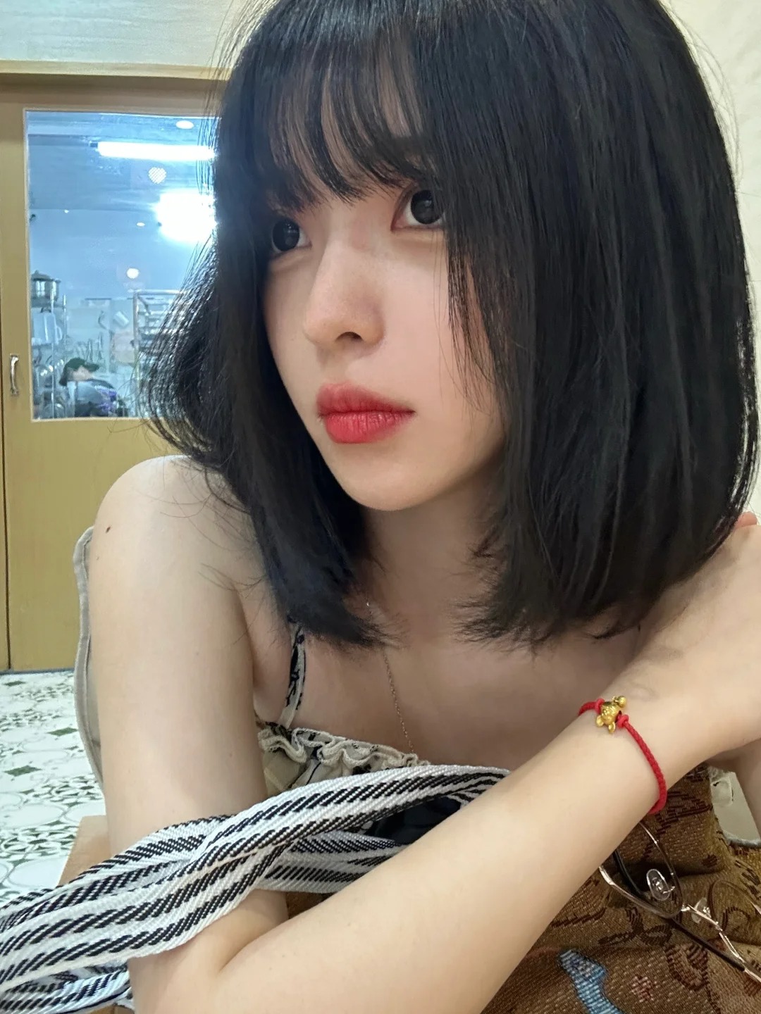 一块香香面包🍞
今天是小麦味的敏拉🌾
	