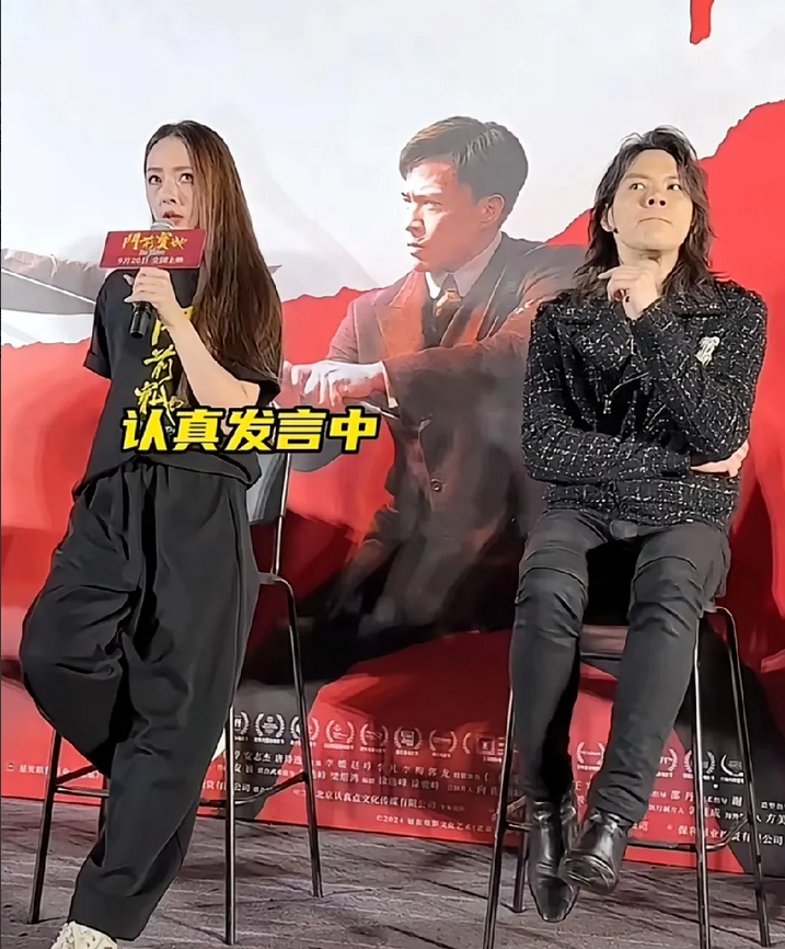 向佐上热搜了！
9月14日，向佐突然引发了热议，只因为他和郭碧婷一起宣传电影时，